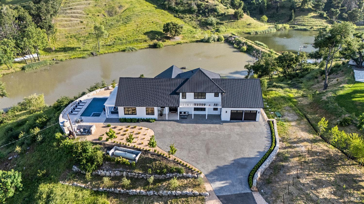 St. Helena, California, 94574, United States, 4 Bedrooms Bedrooms, ,5 BathroomsBathrooms,Residential,For Sale,1942267