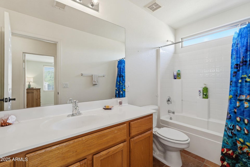 Phoenix, Arizona, 85045, United States, 4 Bedrooms Bedrooms, ,3 BathroomsBathrooms,Residential,For Sale,2005317