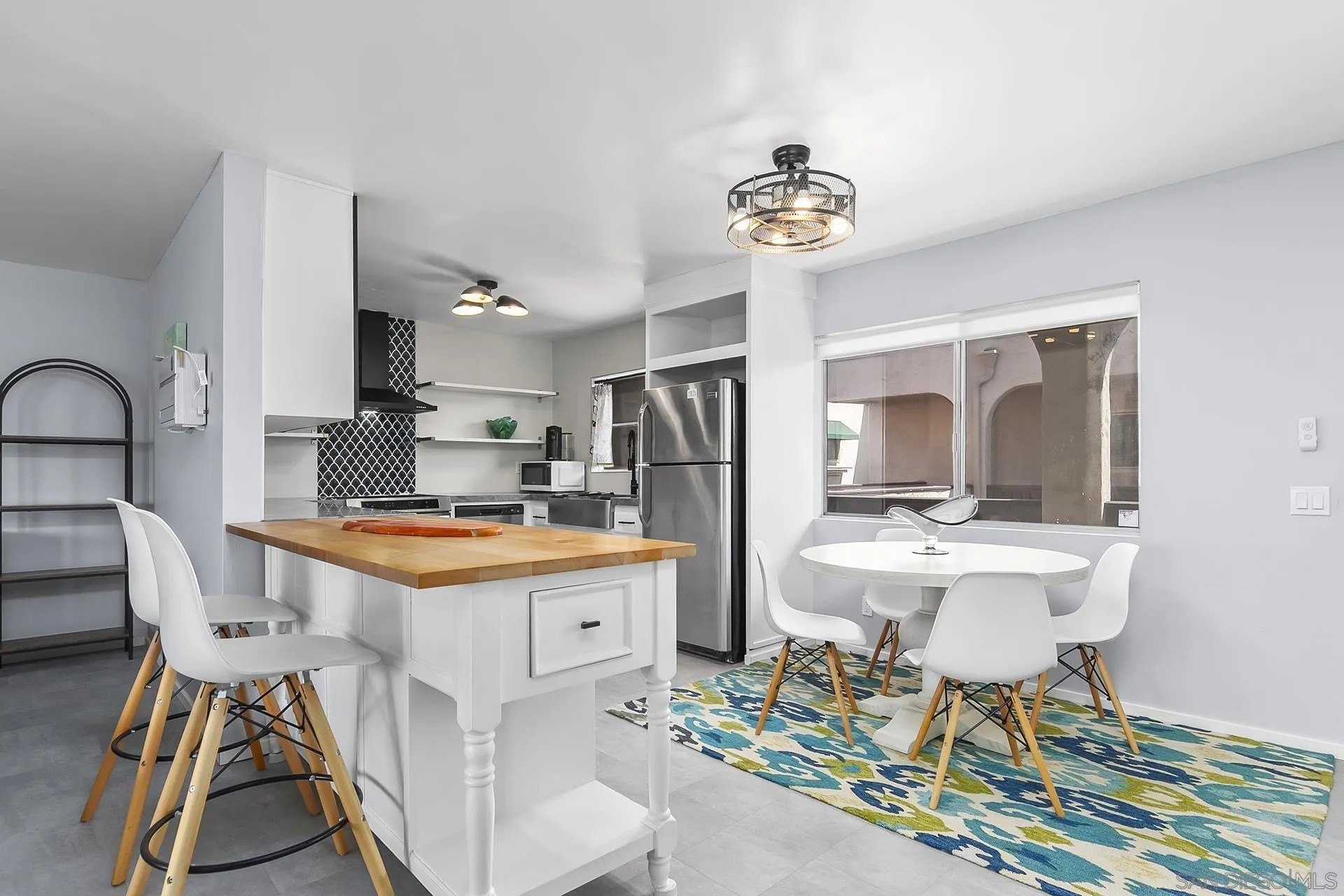 San Diego, California, 92117, United States, 1 Bedroom Bedrooms, ,1 BathroomBathrooms,Residential,For Sale,1959274