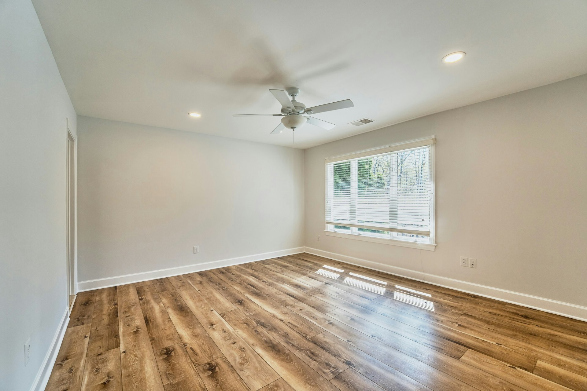  20588 Myers Place, Leesburg, VA 20175 - 物件實景