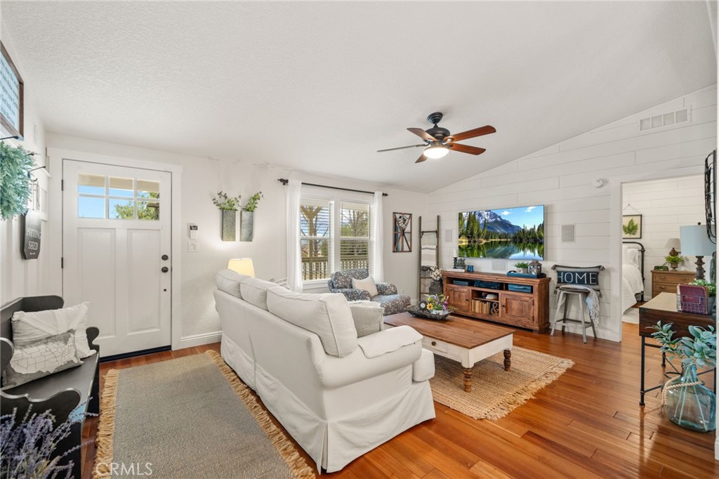 Menifee, California, 92587, United States, 4 Bedrooms Bedrooms, ,2 BathroomsBathrooms,Residential,For Sale,1921228