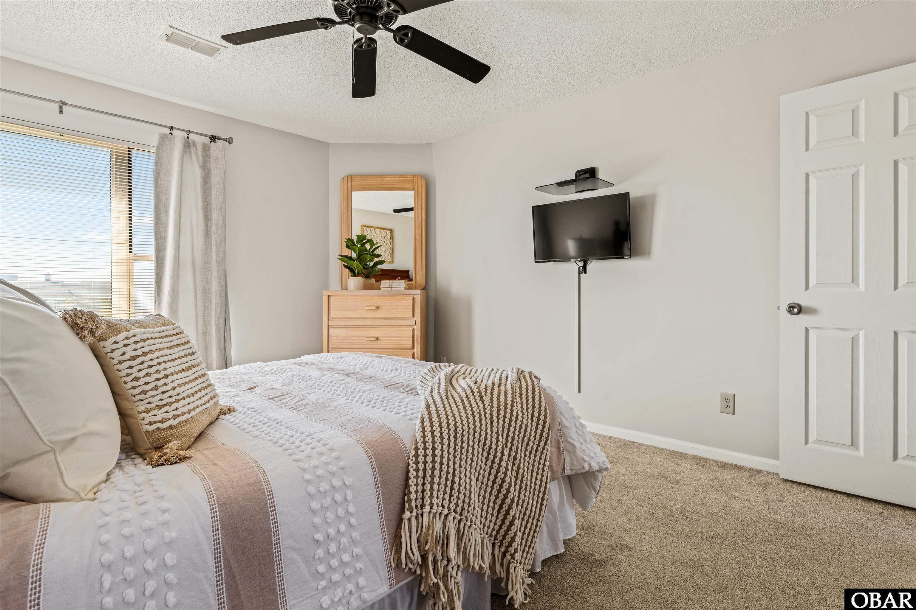 Manteo, North Carolina, 27954, United States, 3 Bedrooms Bedrooms, ,3 BathroomsBathrooms,Residential,For Sale,1901089
