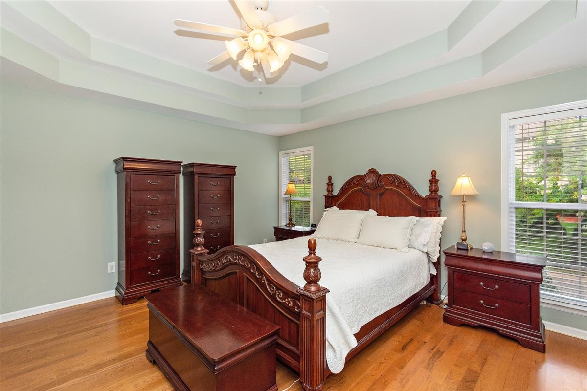 Columbia, Tennessee, 38401, United States, 4 Bedrooms Bedrooms, ,3 BathroomsBathrooms,Residential,For Sale,1897603