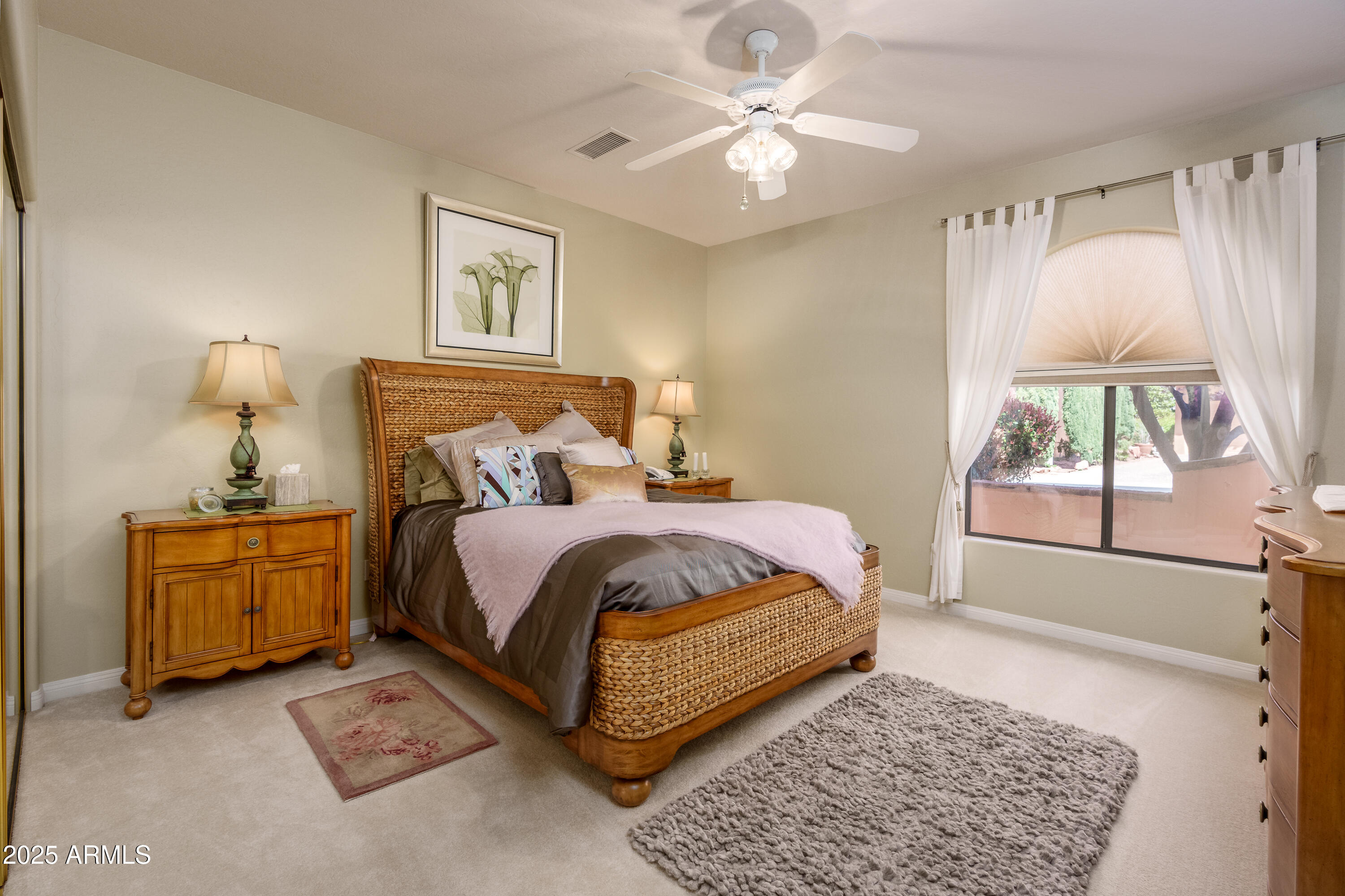 Sedona, Arizona, 86351, United States, 2 Bedrooms Bedrooms, ,Residential,For Sale,1920053