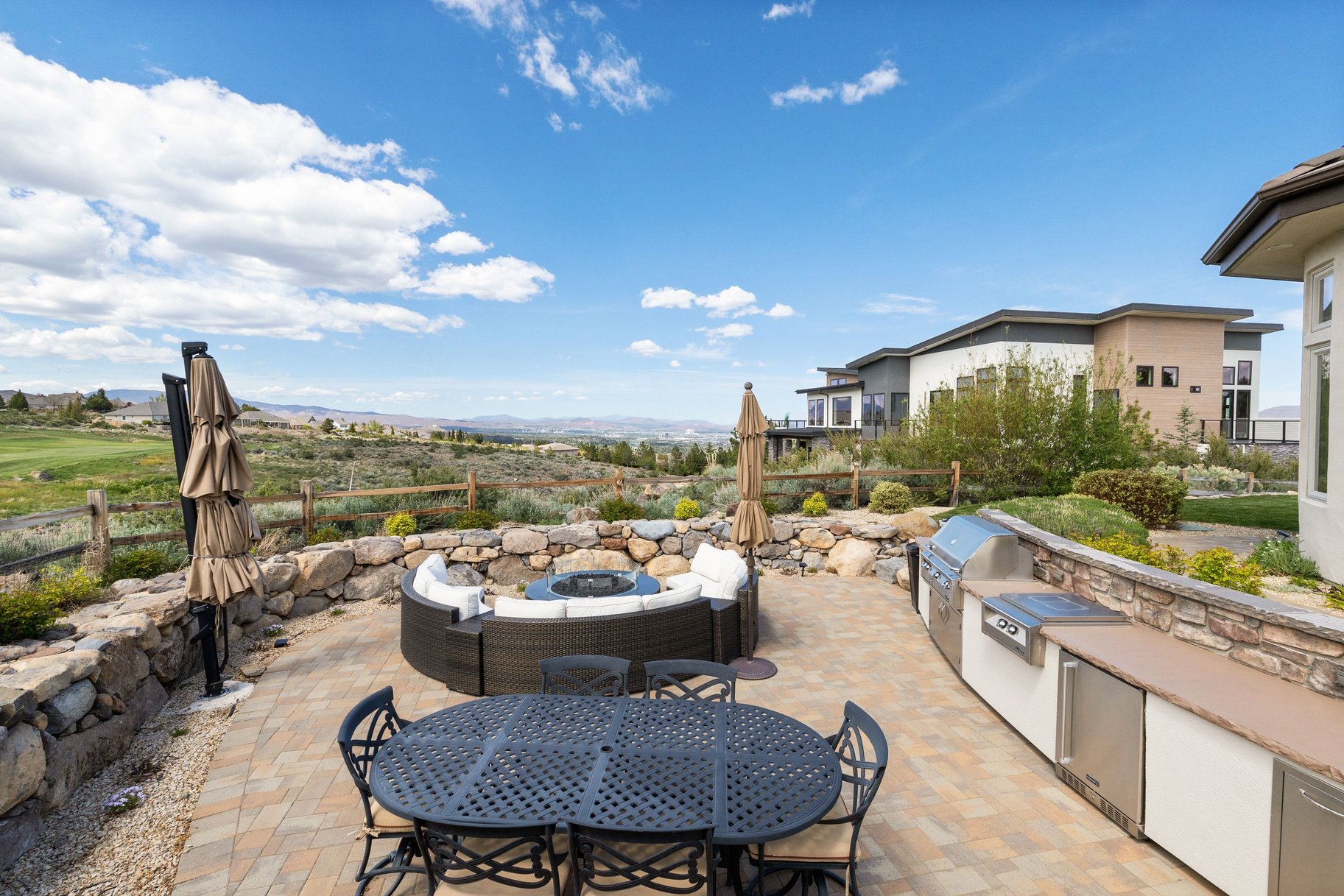 Luxury Golf Course Estate in Arrowcreek, Reno with Panoramic Mountain+City Views - 物件實景