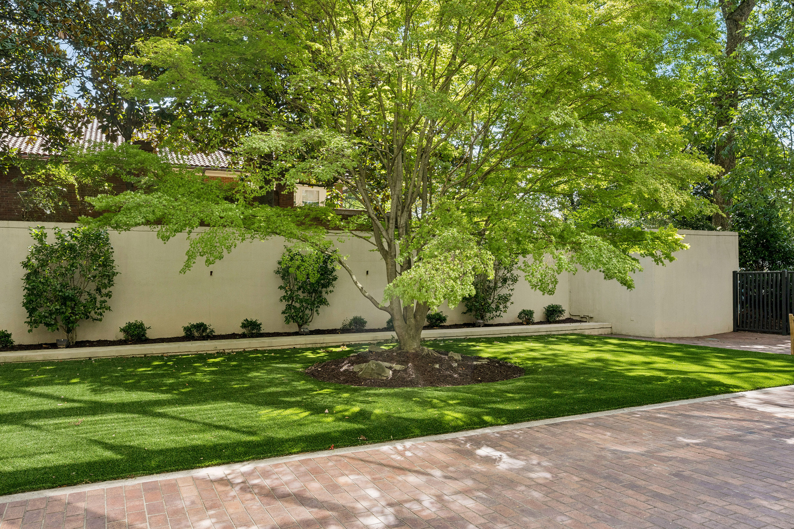  Expansive Double Unit in One of Buckhead