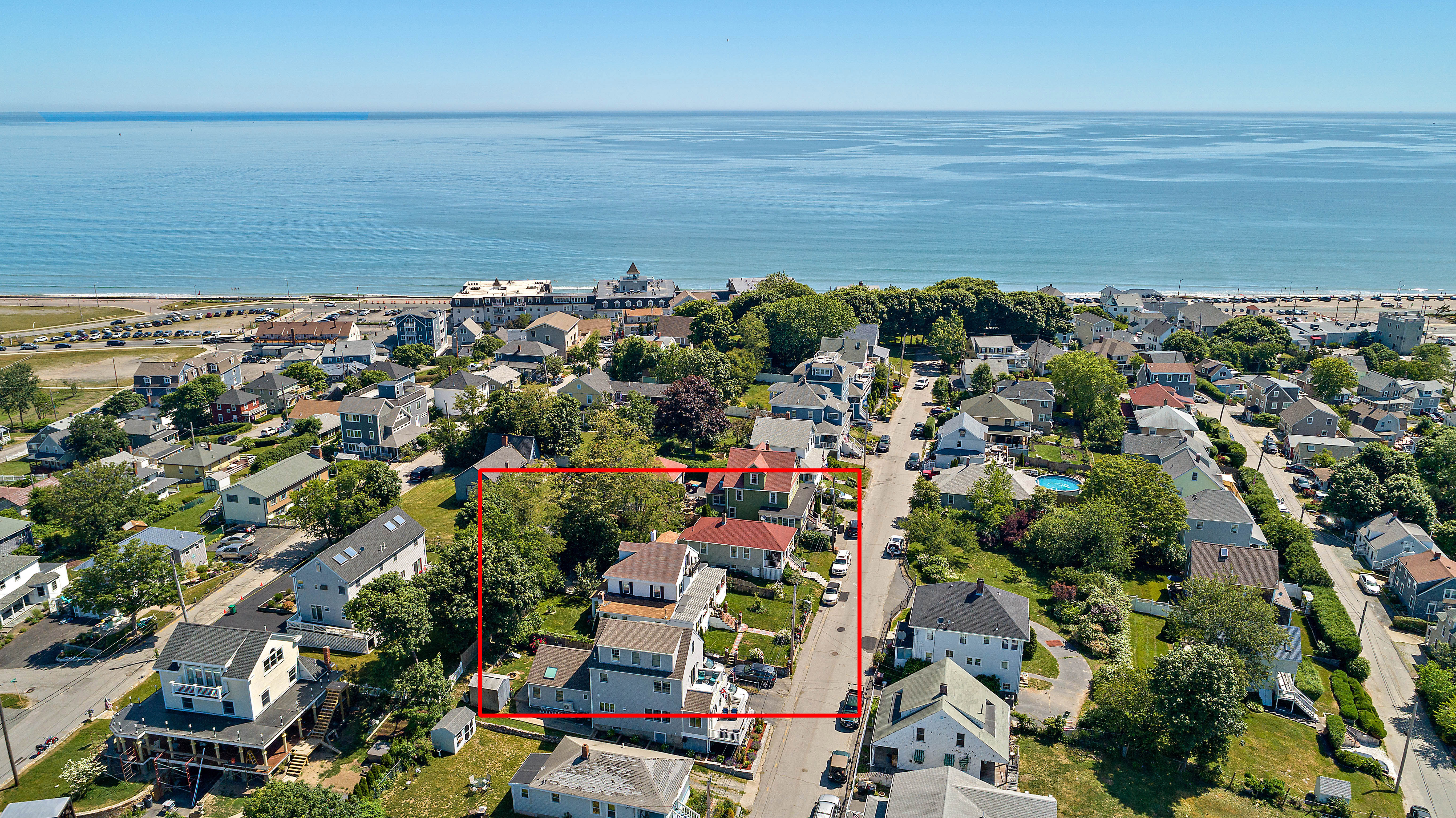 Hull, Massachusetts, 02045, United States, 4 Bedrooms Bedrooms, ,3 BathroomsBathrooms,Residential,For Sale,1870933
