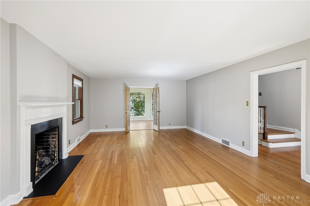 Oakwood, Ohio, 45409, United States, 4 Bedrooms Bedrooms, ,3 BathroomsBathrooms,Residential,For Sale,1987886