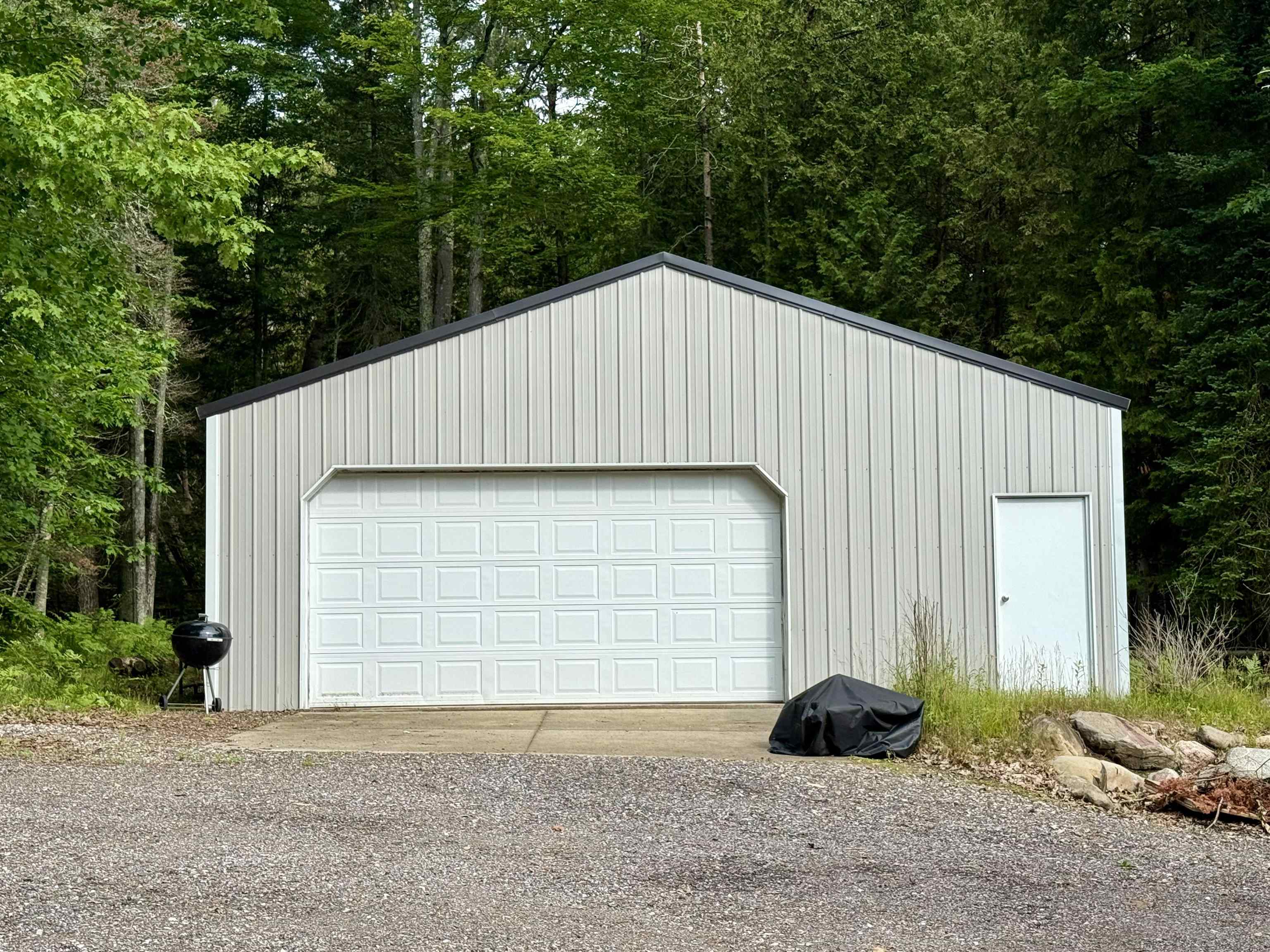 PEMBINE, Wisconsin, 54156, United States, 5 Bedrooms Bedrooms, ,4 BathroomsBathrooms,Residential,For Sale,1956791