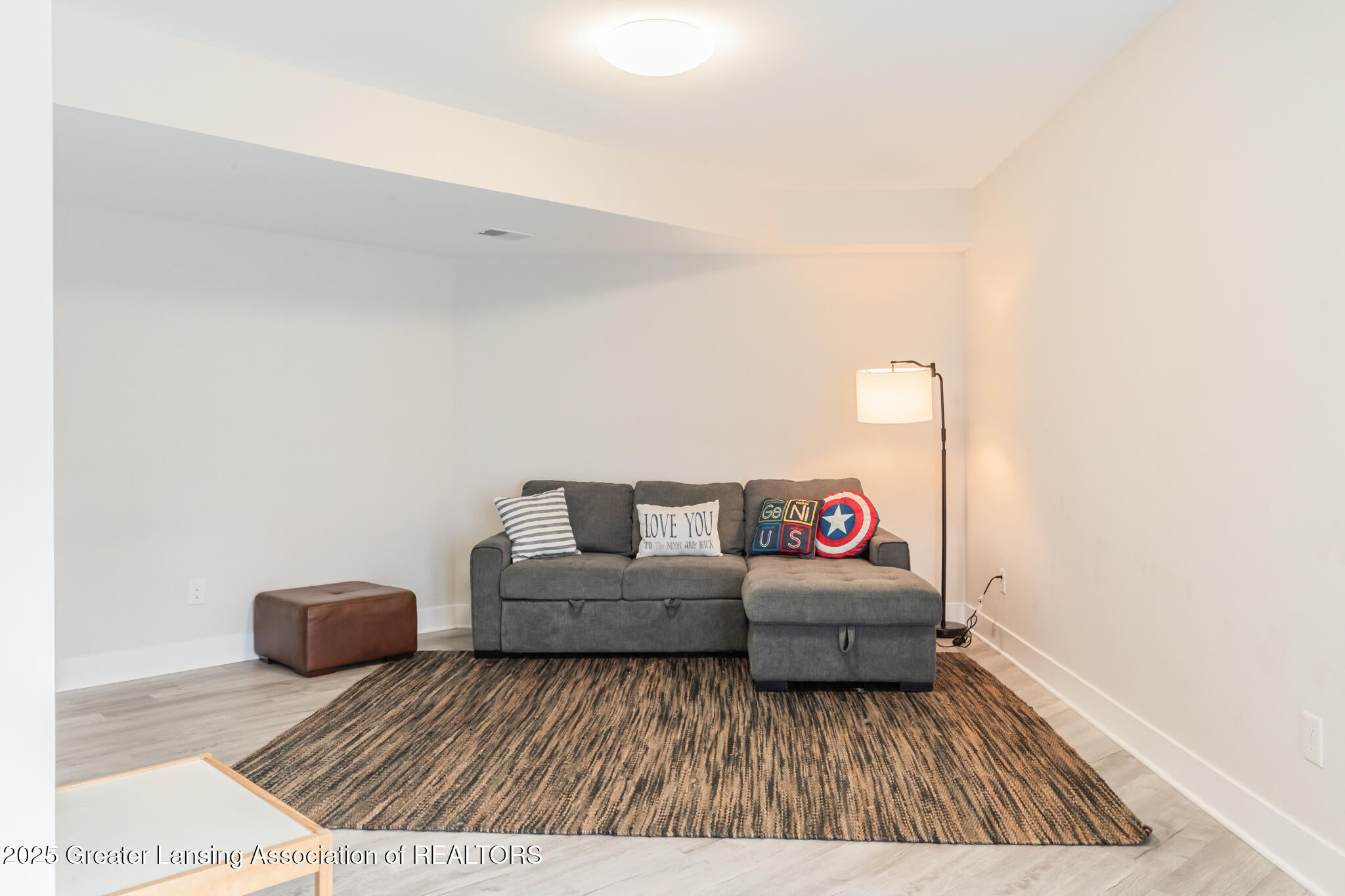 East Lansing, Michigan, 48823, United States, 5 Bedrooms Bedrooms, ,5 BathroomsBathrooms,Residential,For Sale,1987715