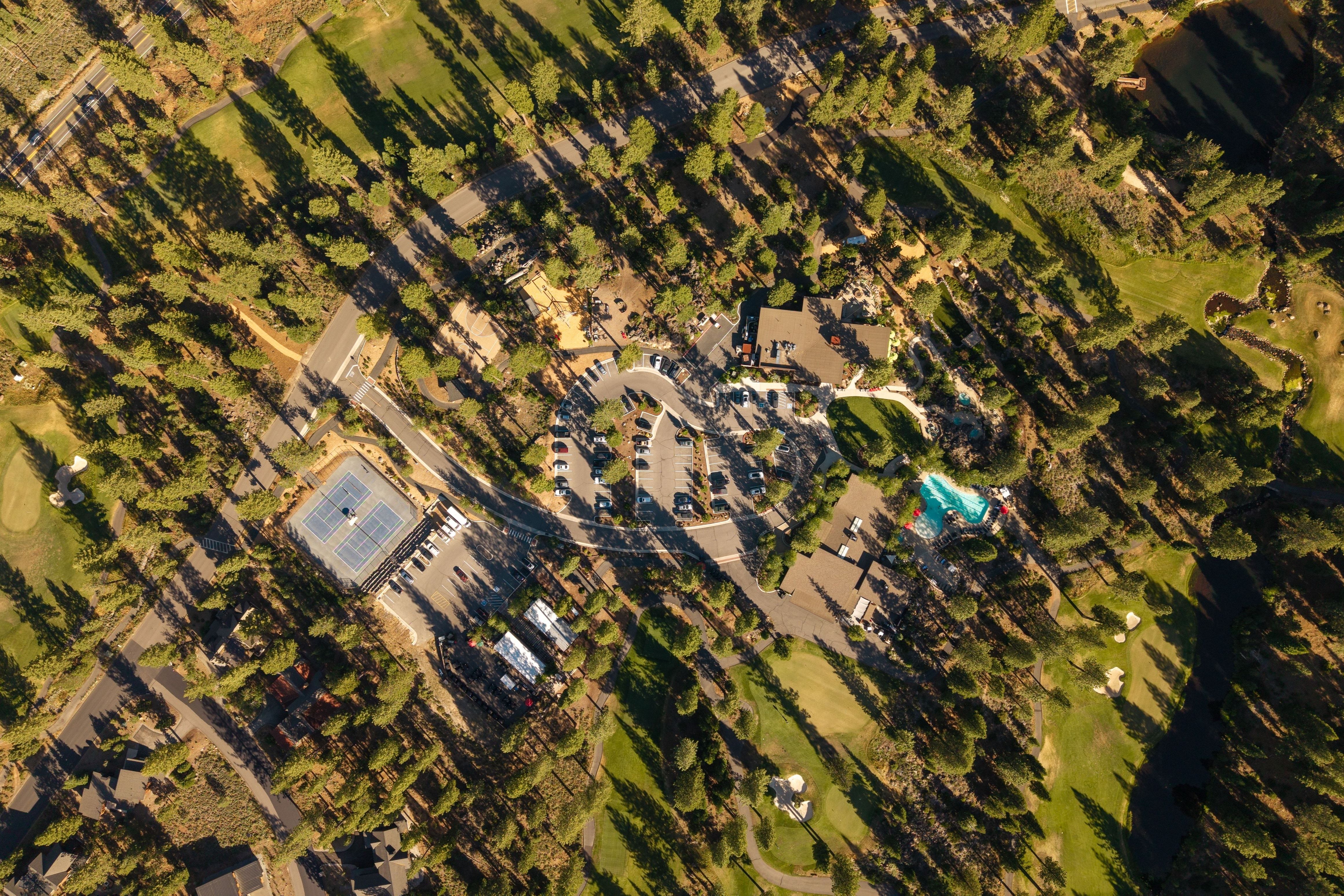  9252 Heartwood Drive - 物件實景