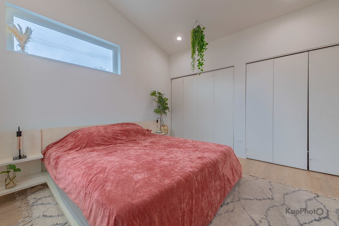 Chicago, Illinois, 60612, United States, 4 Bedrooms Bedrooms, ,2 BathroomsBathrooms,Residential,For Sale,2001232