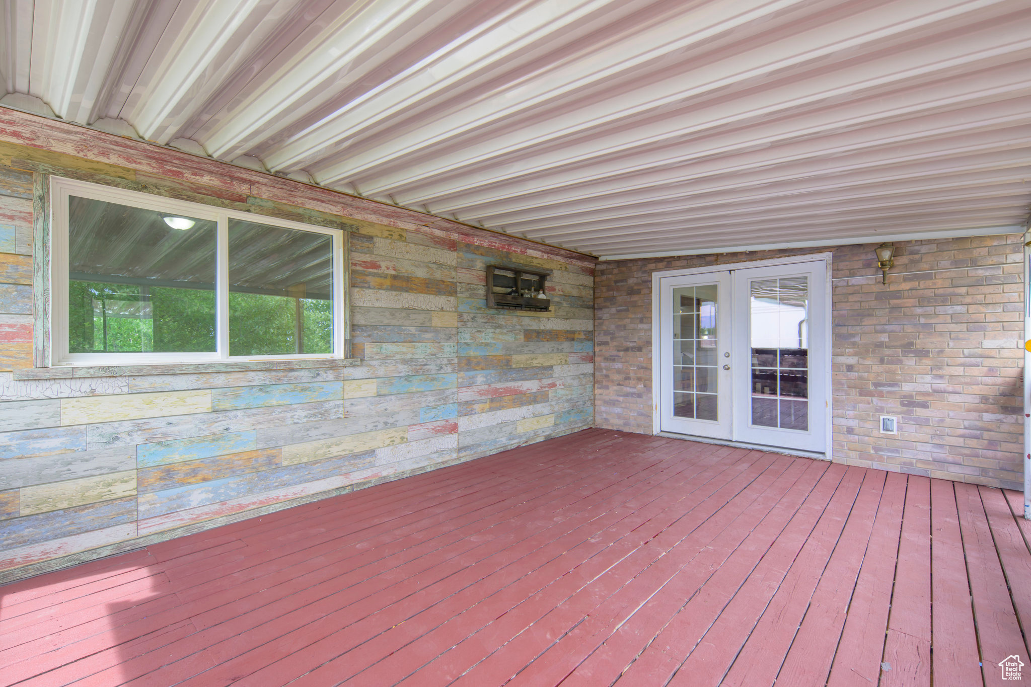 West Valley City, Utah, 84120, United States, 5 Bedrooms Bedrooms, ,2 BathroomsBathrooms,Residential,For Sale,1906860