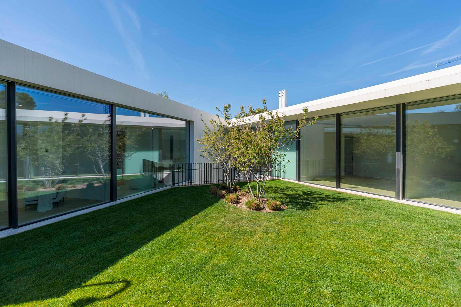  Spectacular detached villa with pool in Somosaguas, Pozuelo de Alarcón - 物件實景