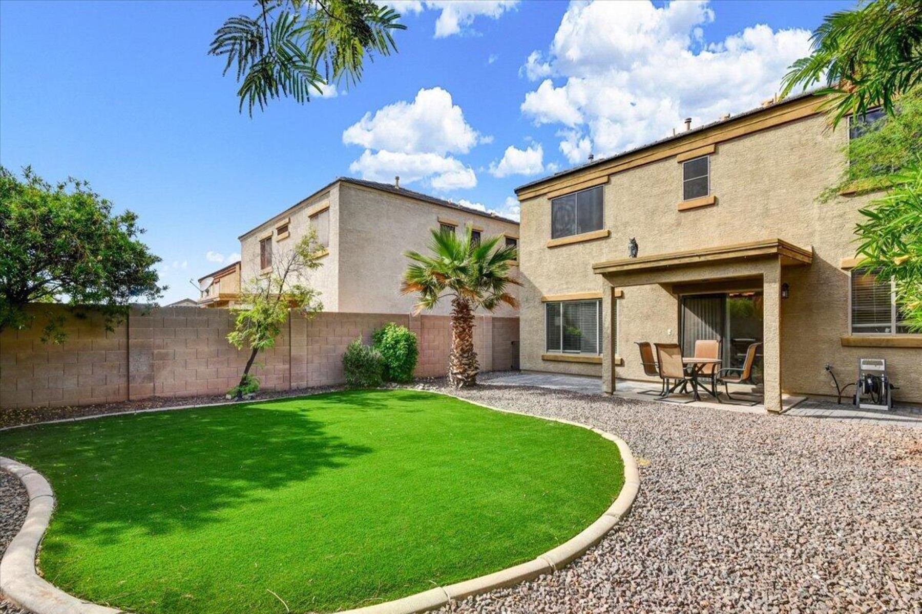  2329 W Barwick Drive¦Phoenix, AZ - 物件實景