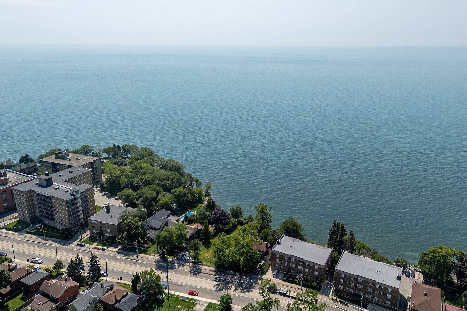  Rare Waterfront Property - 物件實景