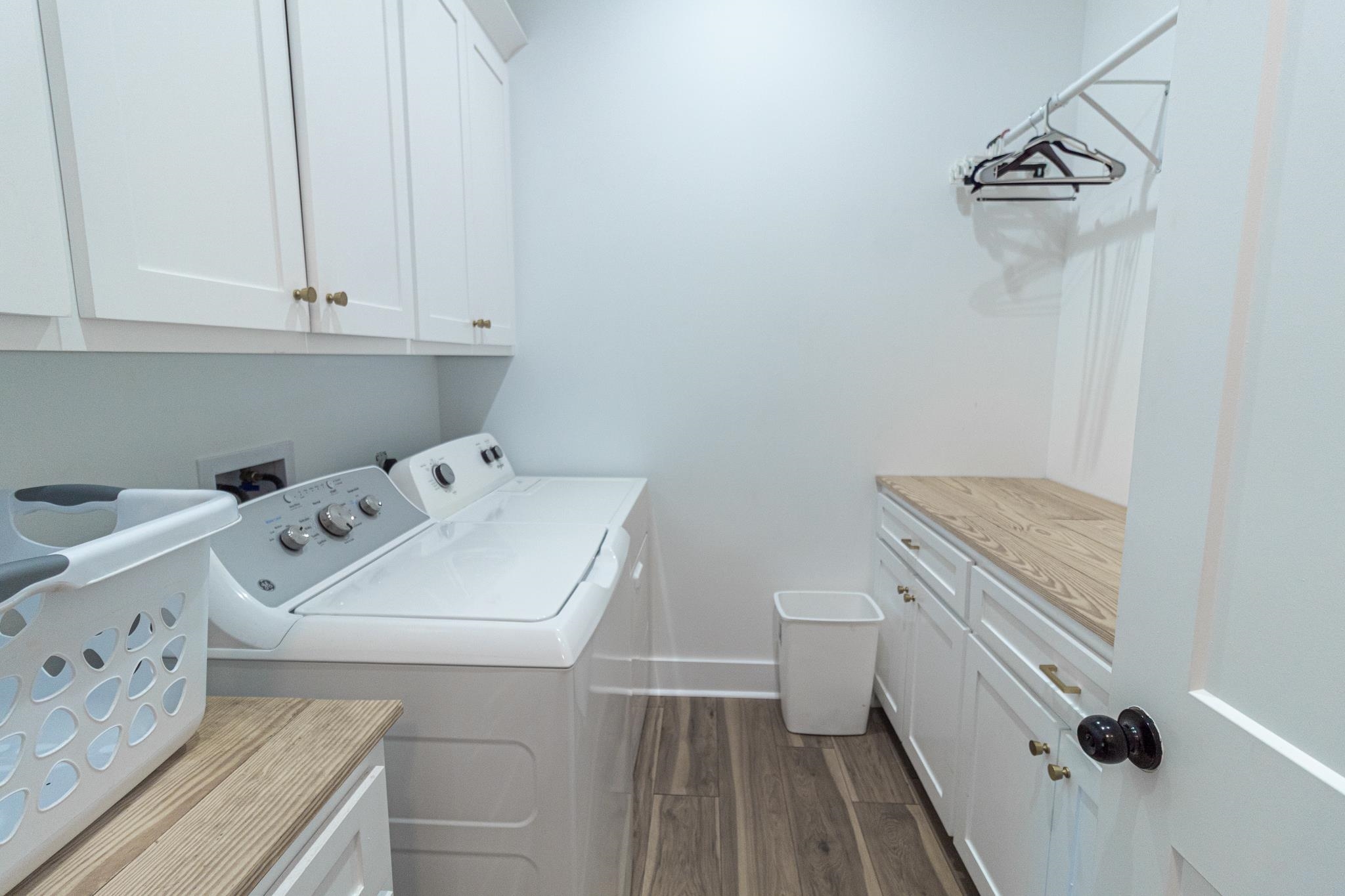 Lake Charles, Louisiana, 70605, United States, 4 Bedrooms Bedrooms, ,3 BathroomsBathrooms,Residential,For Sale,2000075