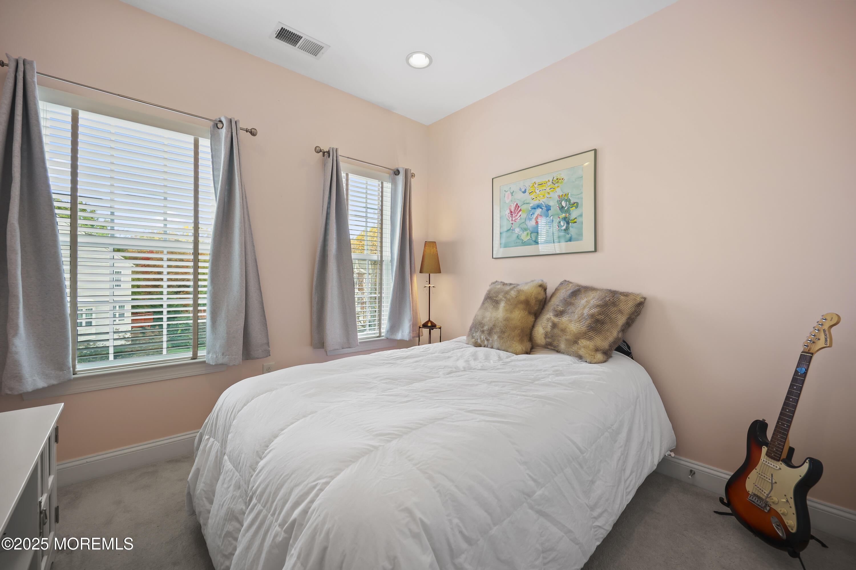 Middletown, New Jersey, 07748, United States, 3 Bedrooms Bedrooms, ,3 BathroomsBathrooms,Residential,For Sale,1989019