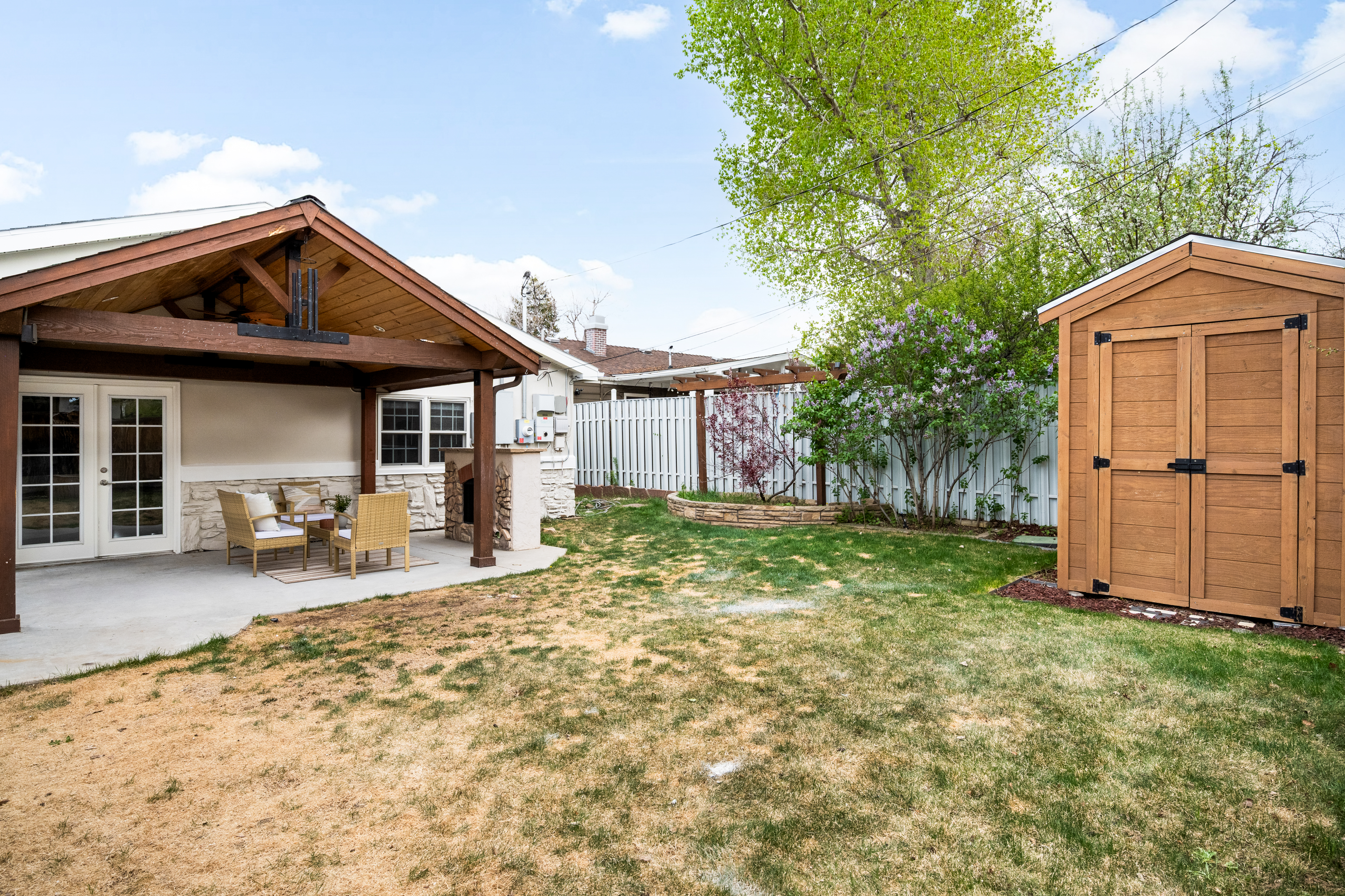  Mid-century charm with fresh, modern updates - 物件實景