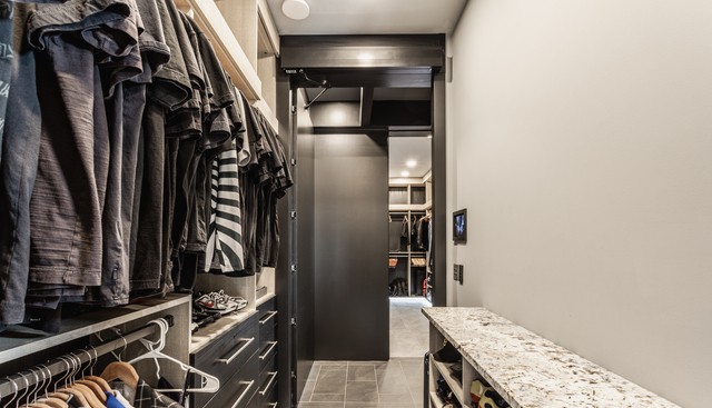 Carmel, Indiana, 46032, United States, 3 Bedrooms Bedrooms, ,4 BathroomsBathrooms,Residential,For Sale,2000560