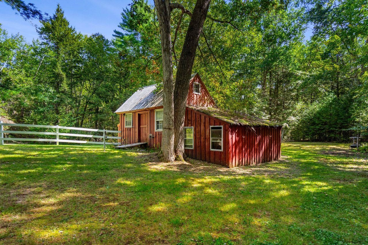 Amherst, New Hampshire, 03031, United States, 2 Bedrooms Bedrooms, ,1 BathroomBathrooms,Residential,For Sale,1996144