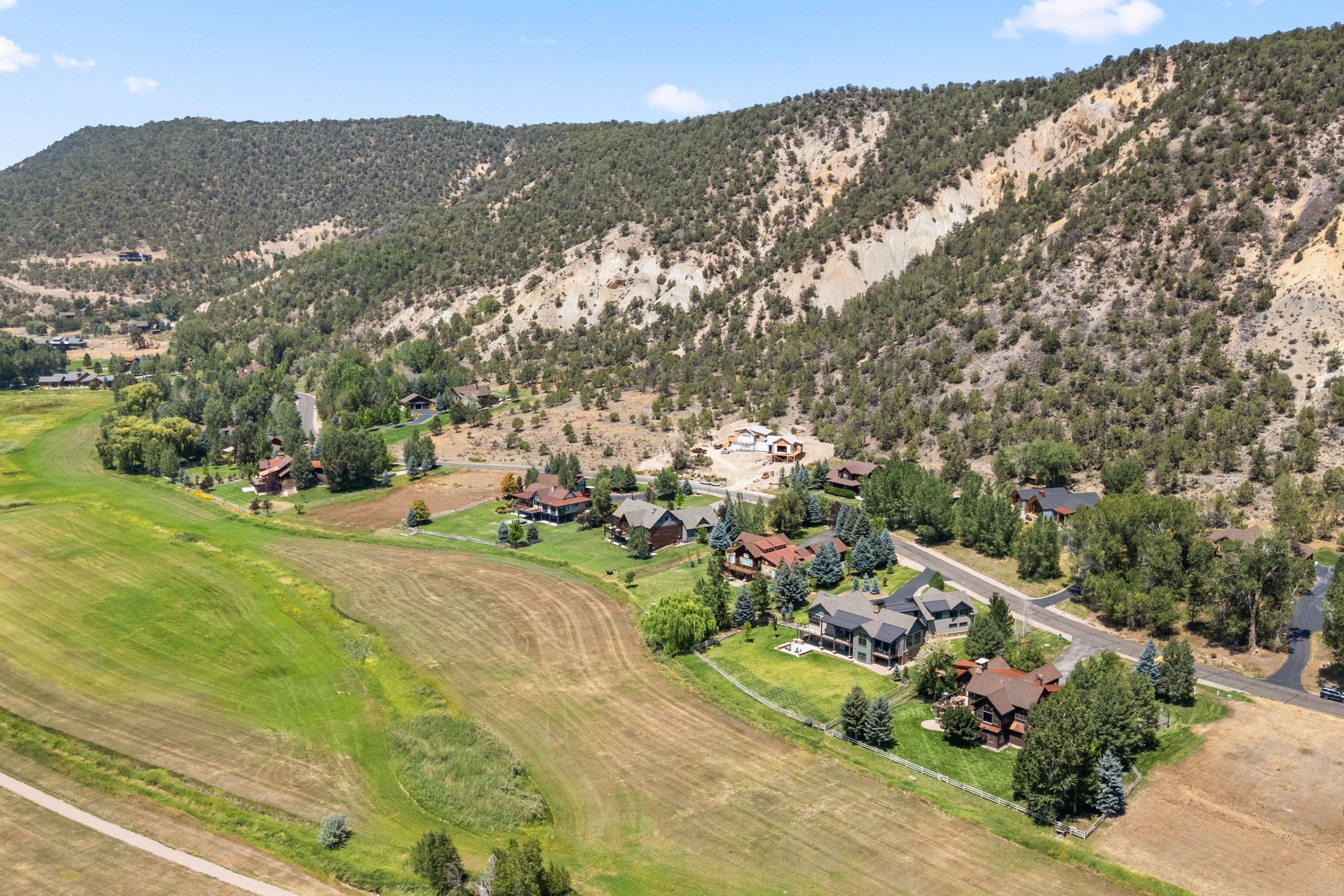  Privacy, Space and Mountain Living in Cerise Ranch - 物件實景