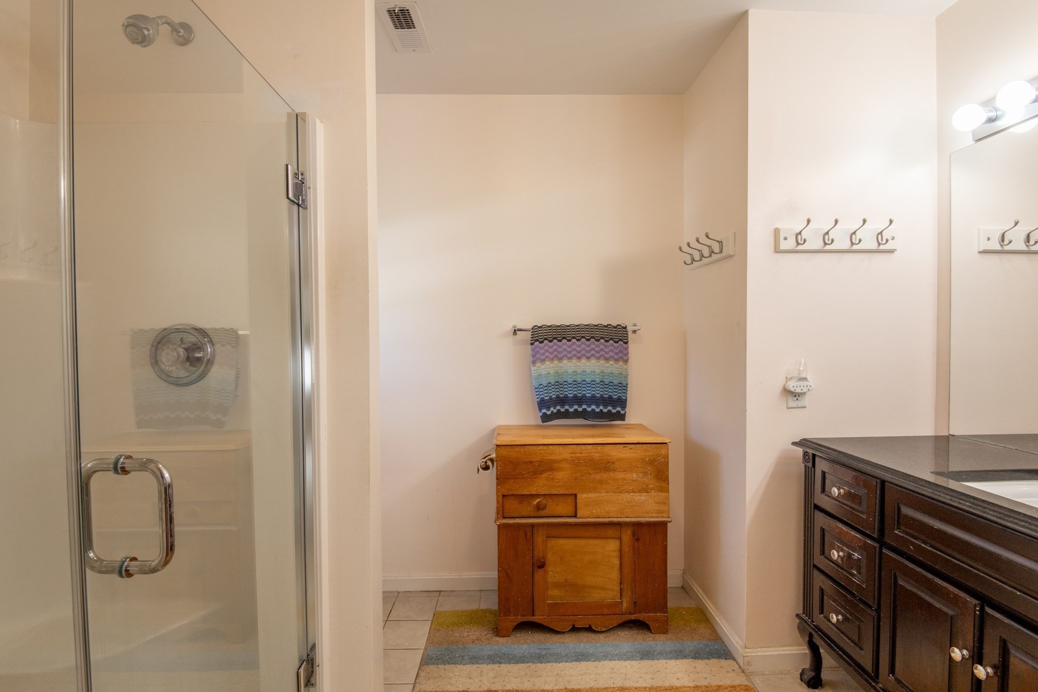 Medford, Massachusetts, 02155, United States, 3 Bedrooms Bedrooms, ,3 BathroomsBathrooms,Residential,For Sale,1987114