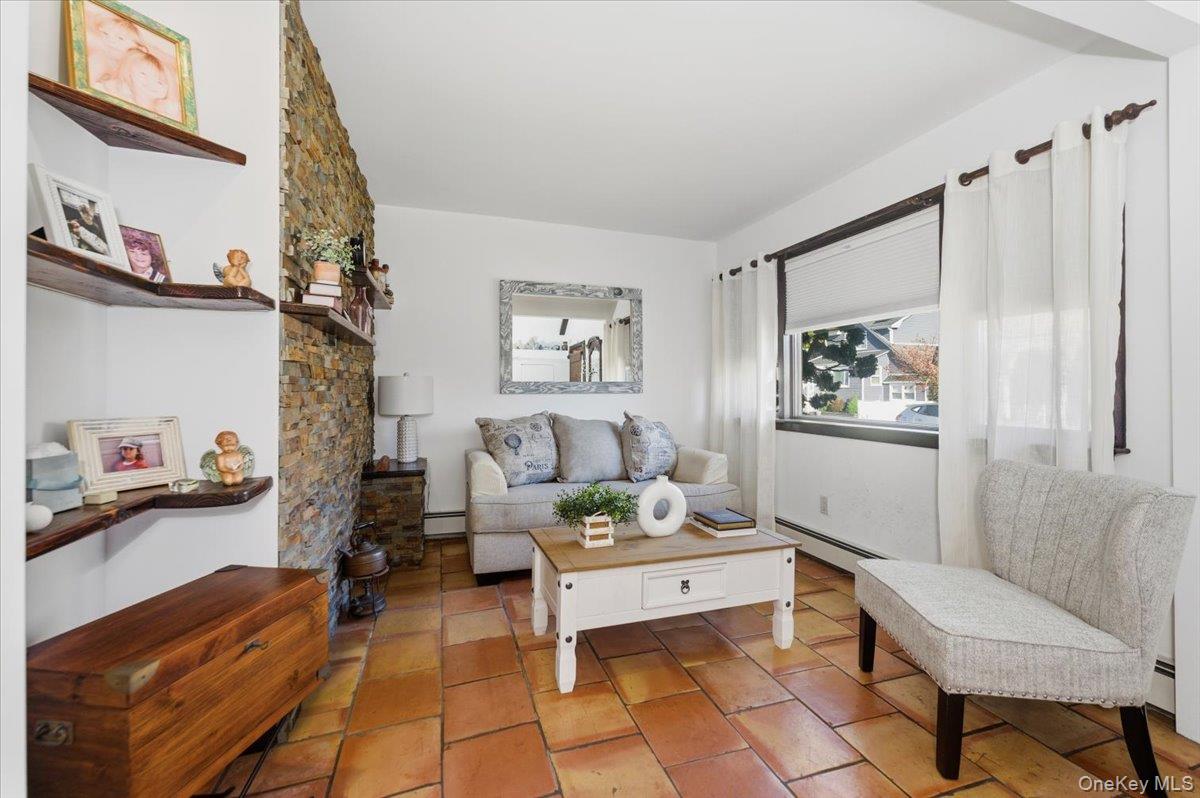 Island Park, New York, 11558, United States, 2 Bedrooms Bedrooms, ,1 BathroomBathrooms,Residential,For Sale,1998541