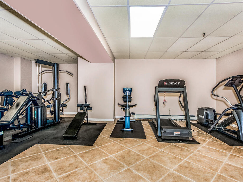 Scarsdale, New York, 10583, United States, 5 Bedrooms Bedrooms, ,6 BathroomsBathrooms,Residential,For Sale,1974207