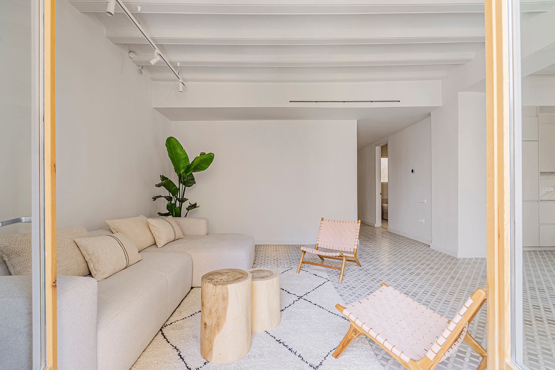  Renovated and bright apartment apartment in central El Born - 物件實景