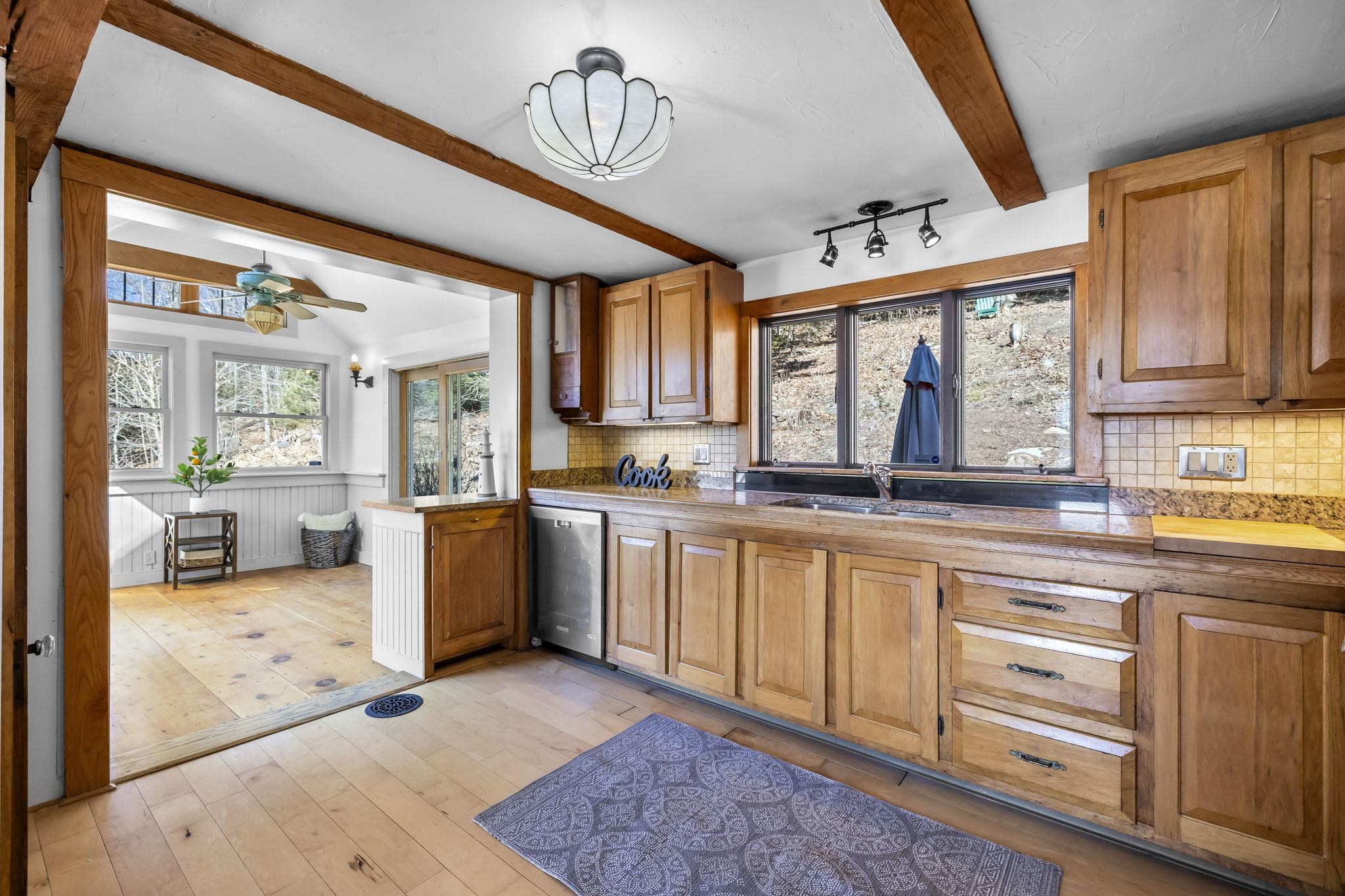 Weare, New Hampshire, 03281, United States, 2 Bedrooms Bedrooms, ,Residential,For Sale,1887155
