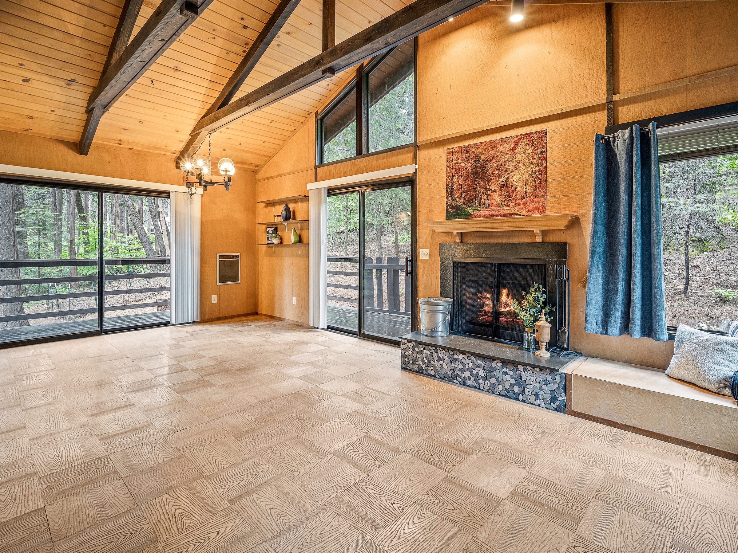  6758 Onyx Trail, Pollock Pines, CA 95726 - 物件實景