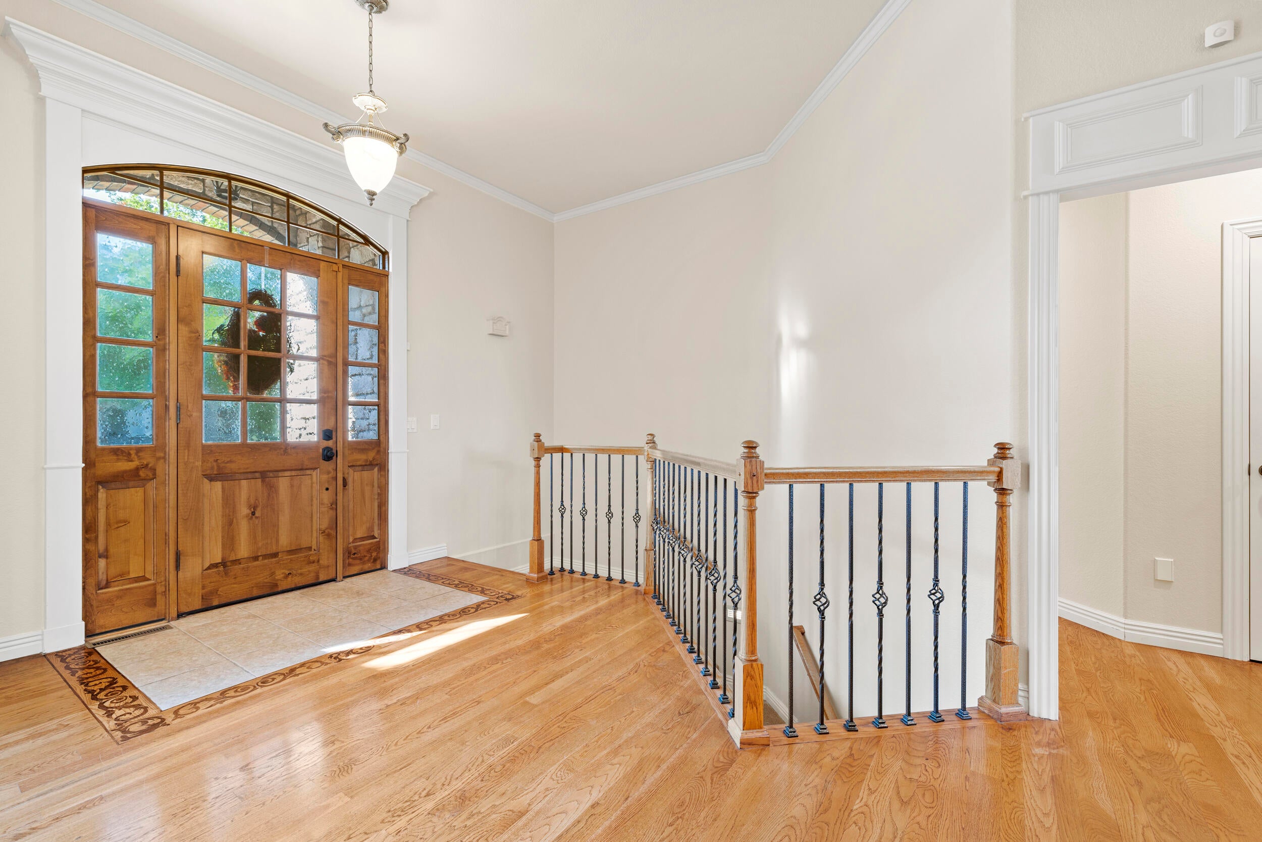 Kimberling City, Missouri, 65686, United States, 5 Bedrooms Bedrooms, ,4 BathroomsBathrooms,Residential,For Sale,1883483