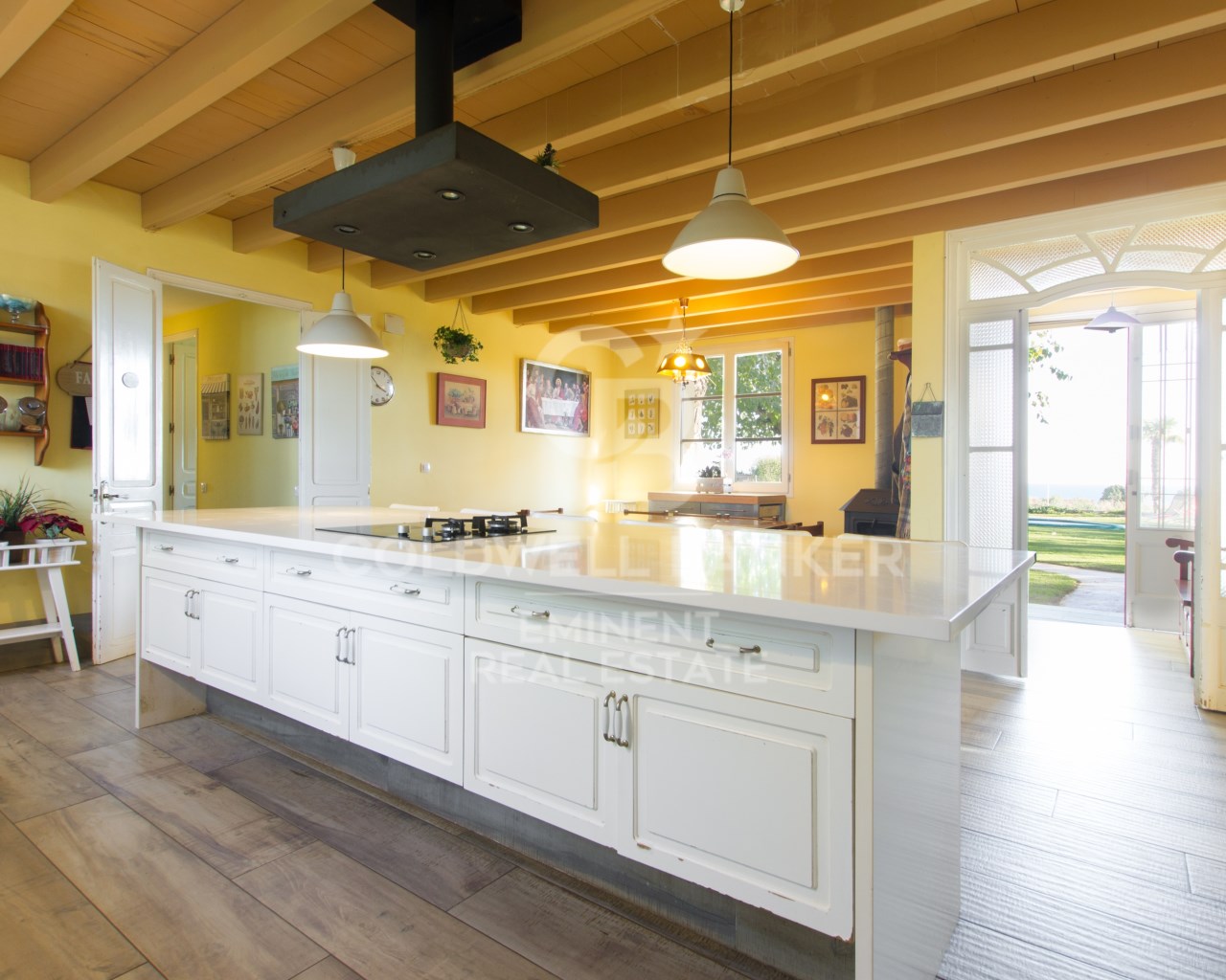 Mataró, Catalonia, ES, 6 Bedrooms Bedrooms, ,5 BathroomsBathrooms,Residential,For Sale,2000993