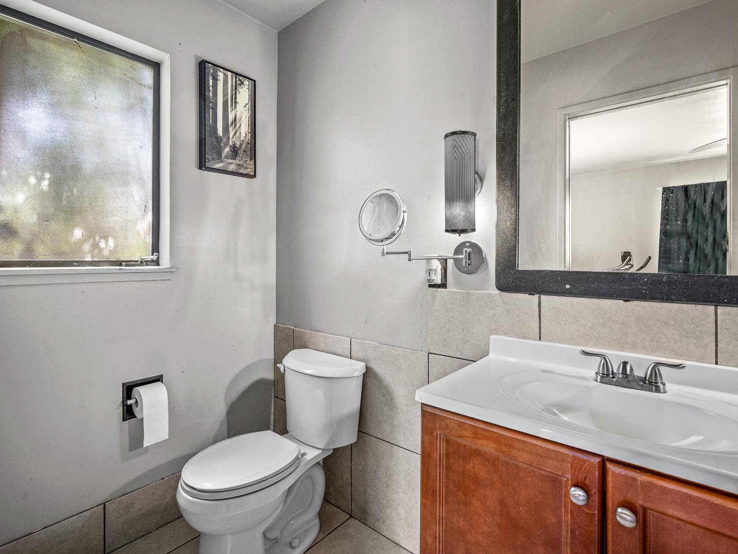 Carmichael, California, 95608, United States, ,Residential,For Sale,1938444