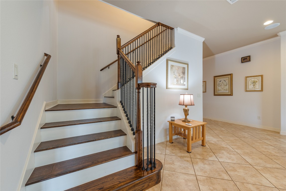 Austin, Texas, 78732, United States, 4 Bedrooms Bedrooms, ,3 BathroomsBathrooms,Residential,For Sale,1911419