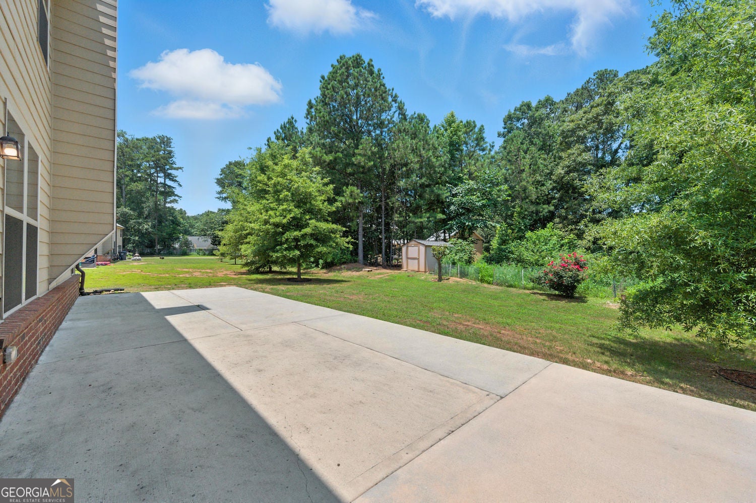 Suwanee, Georgia, 30024, United States, 5 Bedrooms Bedrooms, ,3 BathroomsBathrooms,Residential,For Sale,1867941