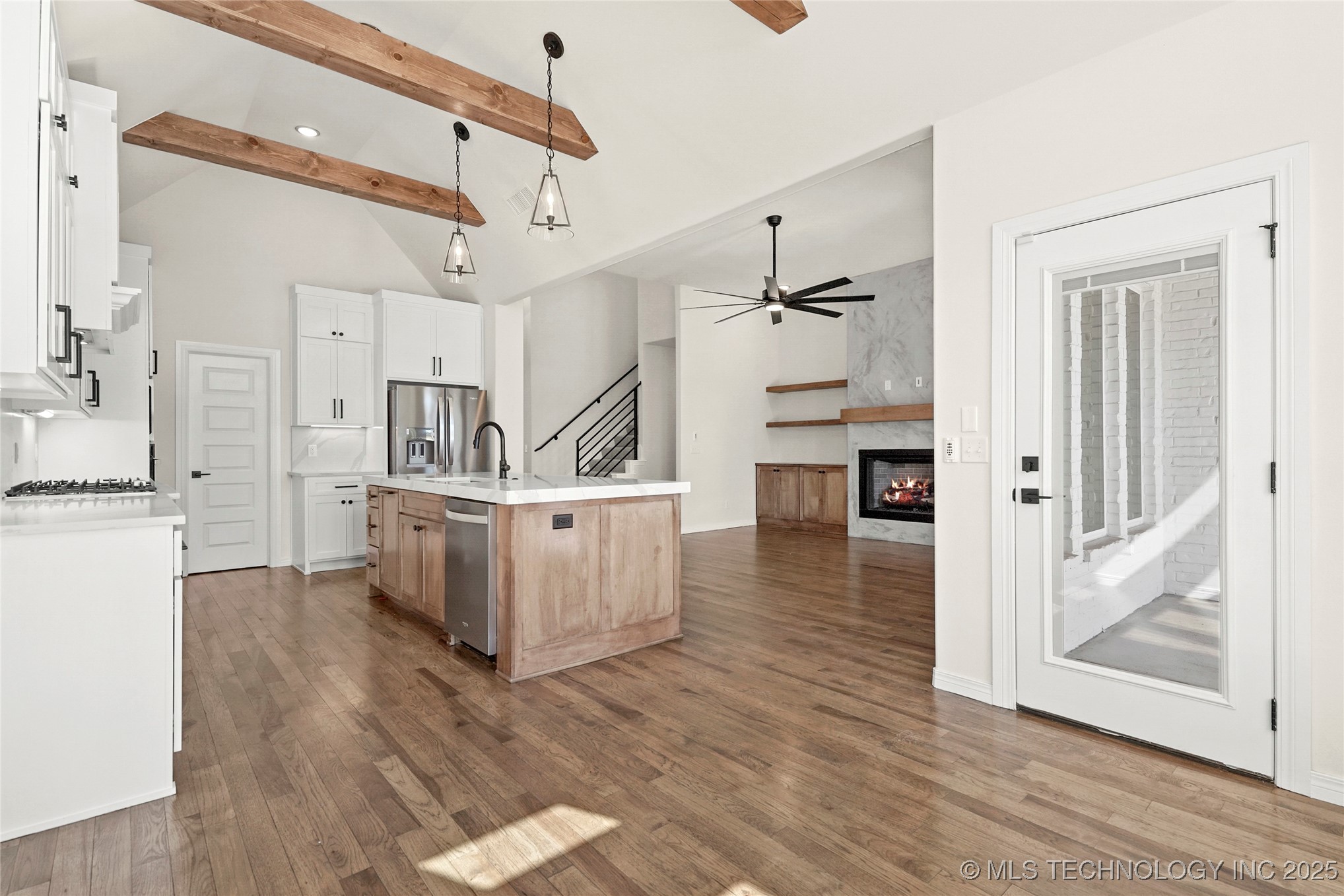 Bixby, Oklahoma, 74008, United States, 4 Bedrooms Bedrooms, ,4 BathroomsBathrooms,Residential,For Sale,1827435