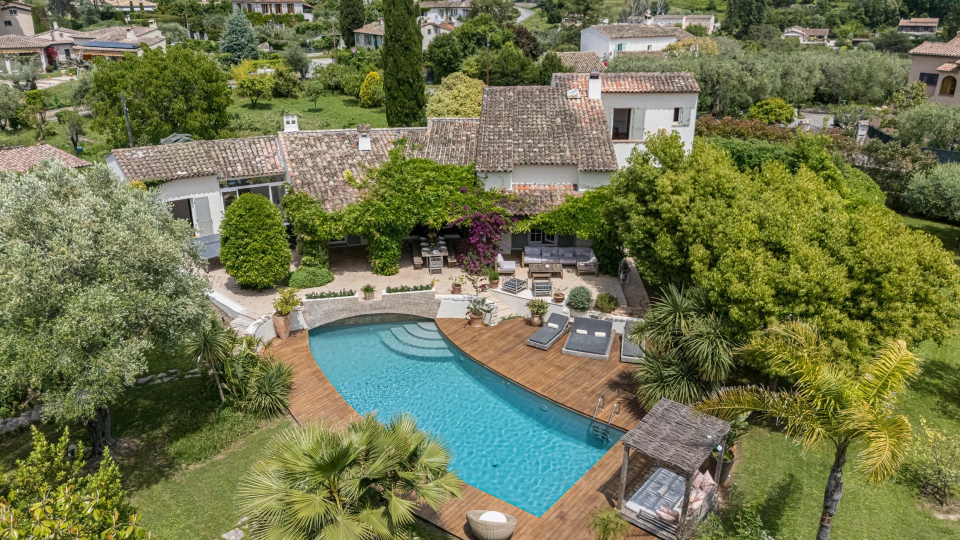 Saint-Paul-de-Vence, Provence-Alpes-Côte d’Azur, 06570, FR, 5 Bedrooms Bedrooms, ,Residential,For Sale,1821120