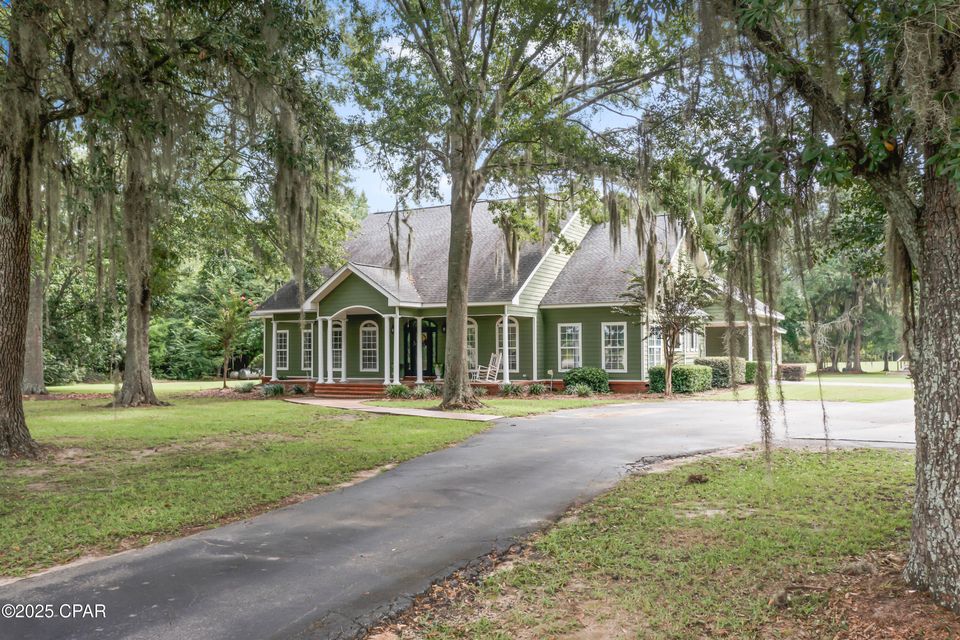 Malone, Florida, 32445, United States, 3 Bedrooms Bedrooms, ,3 BathroomsBathrooms,Residential,For Sale,1974883