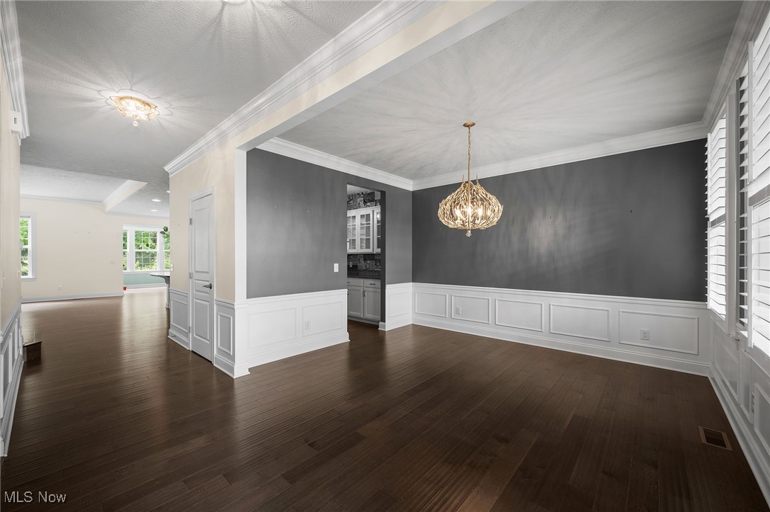 Aurora, Ohio, 44202, United States, 6 Bedrooms Bedrooms, ,5 BathroomsBathrooms,Residential,For Sale,1974965