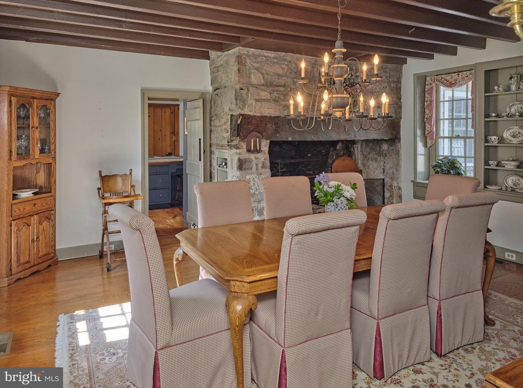 Newtown, Pennsylvania, 18940, United States, 4 Bedrooms Bedrooms, ,4 BathroomsBathrooms,Residential,For Sale,1995554