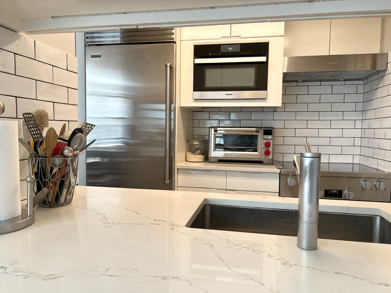New York City, New York, 10128, United States, 1 Bedroom Bedrooms, ,2 BathroomsBathrooms,Residential,For Sale,1849880