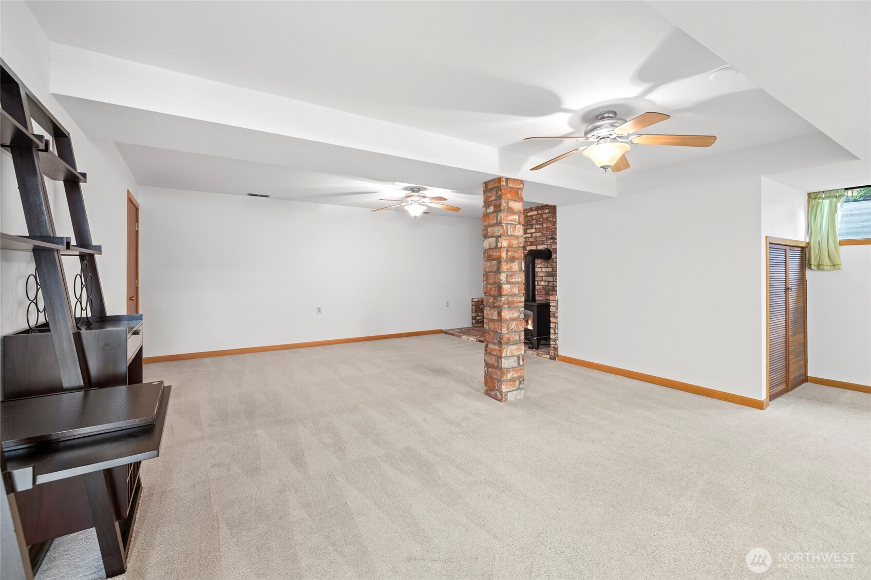 Anacortes, Washington, 98221, United States, 4 Bedrooms Bedrooms, ,2 BathroomsBathrooms,Residential,For Sale,1987437