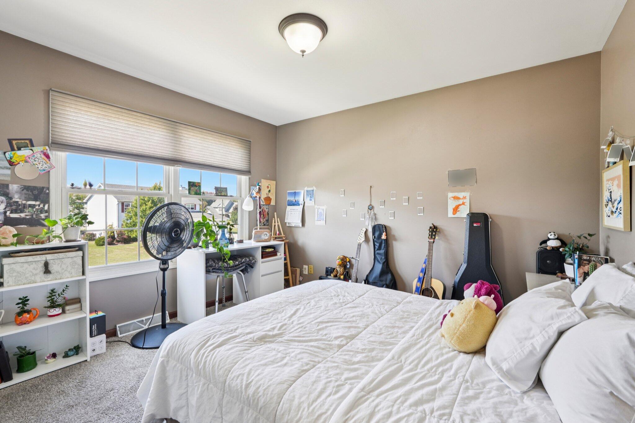 Pleasant Prairie, Wisconsin, 53158, United States, 4 Bedrooms Bedrooms, ,3 BathroomsBathrooms,Residential,For Sale,1983486