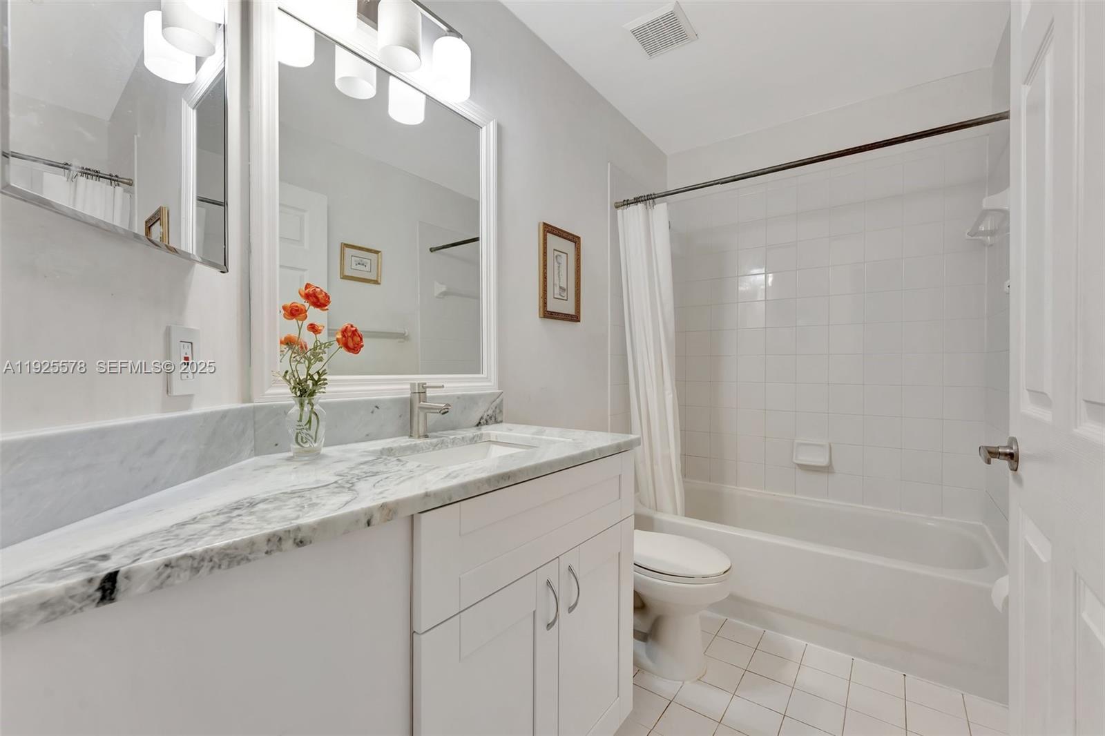 Weston, Florida, 33331, United States, 4 Bedrooms Bedrooms, ,3 BathroomsBathrooms,Residential,For Sale,2002121