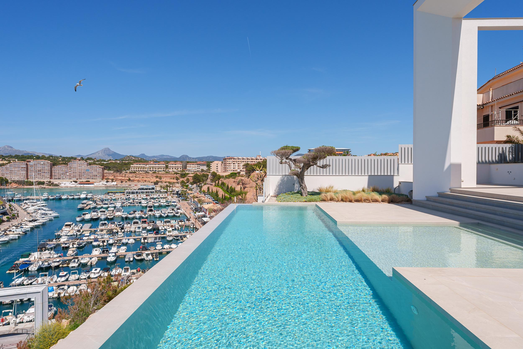  Villa with pool on the beachfront in Calviá - 物件實景