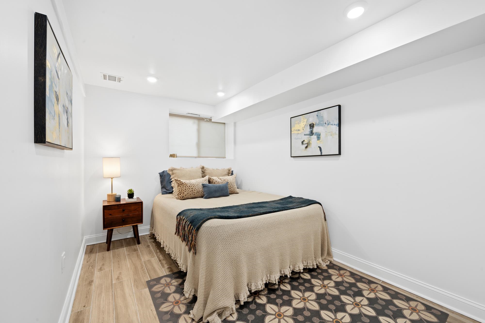 Jersey City, New Jersey, 07307, United States, 3 Bedrooms Bedrooms, ,3 BathroomsBathrooms,Residential,For Sale,1965094