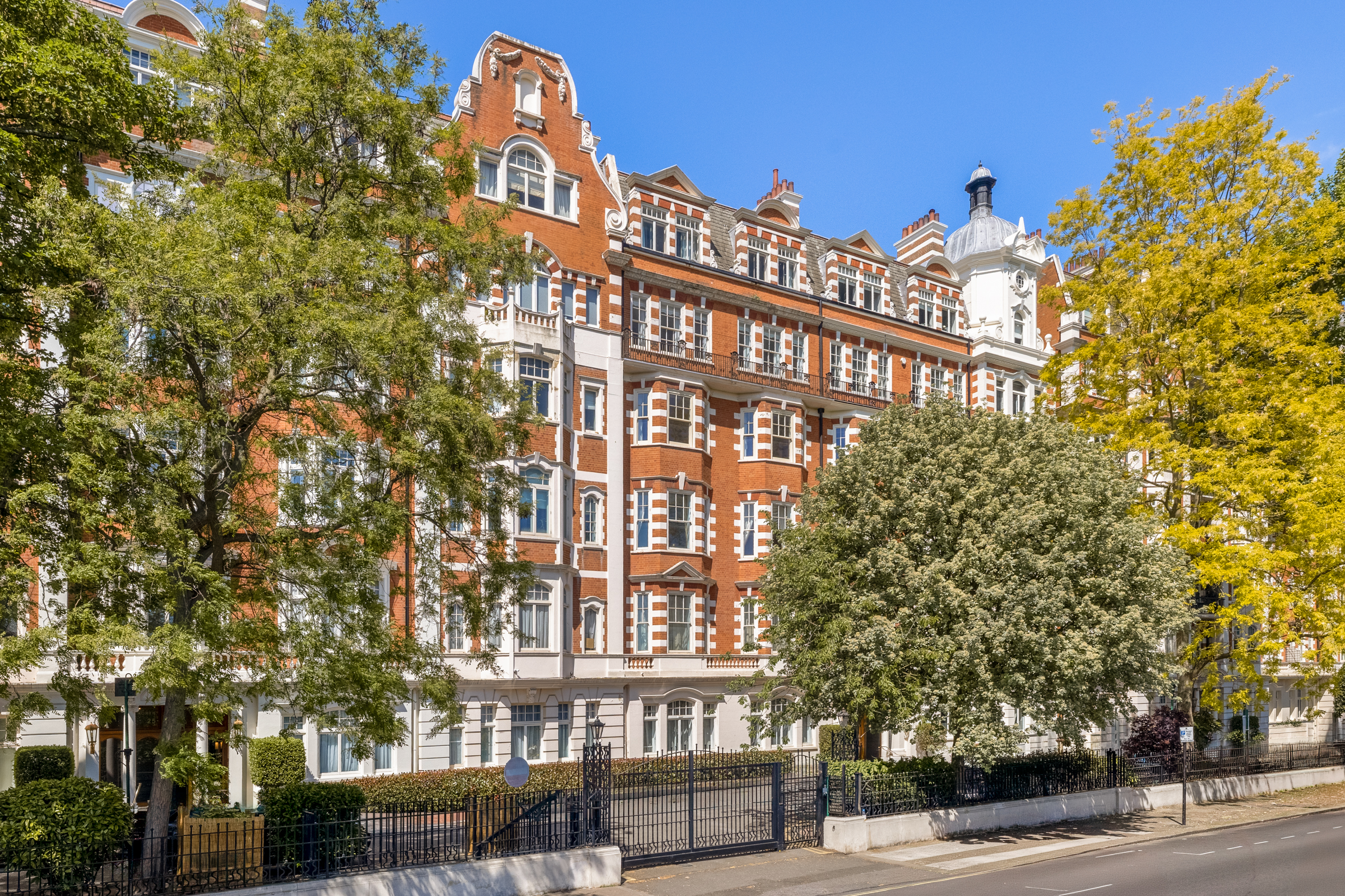  A Lateral Apartment Overlooking Regent’s Park - 物件實景