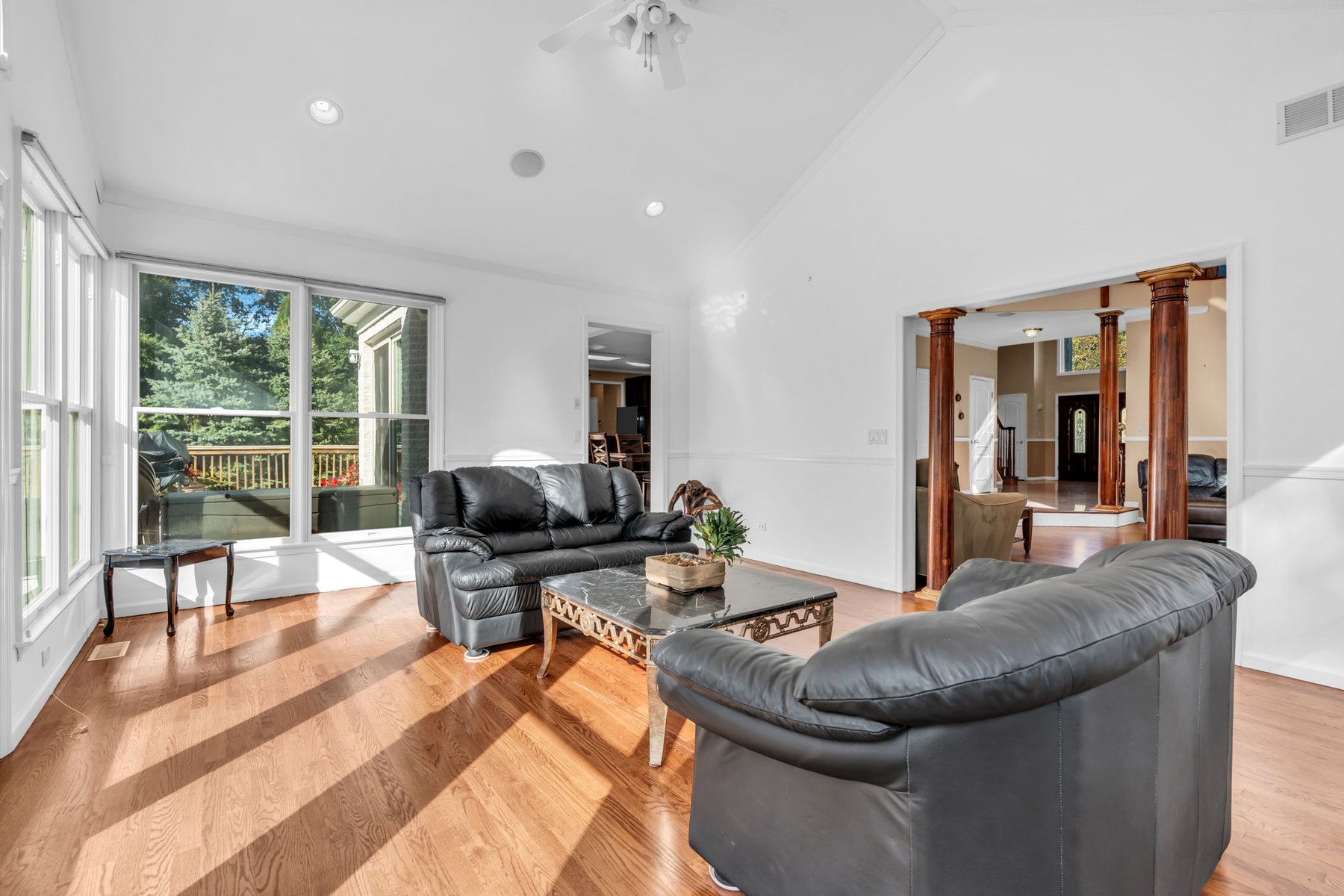  Luxury Multi-Generational Estate - 物件實景